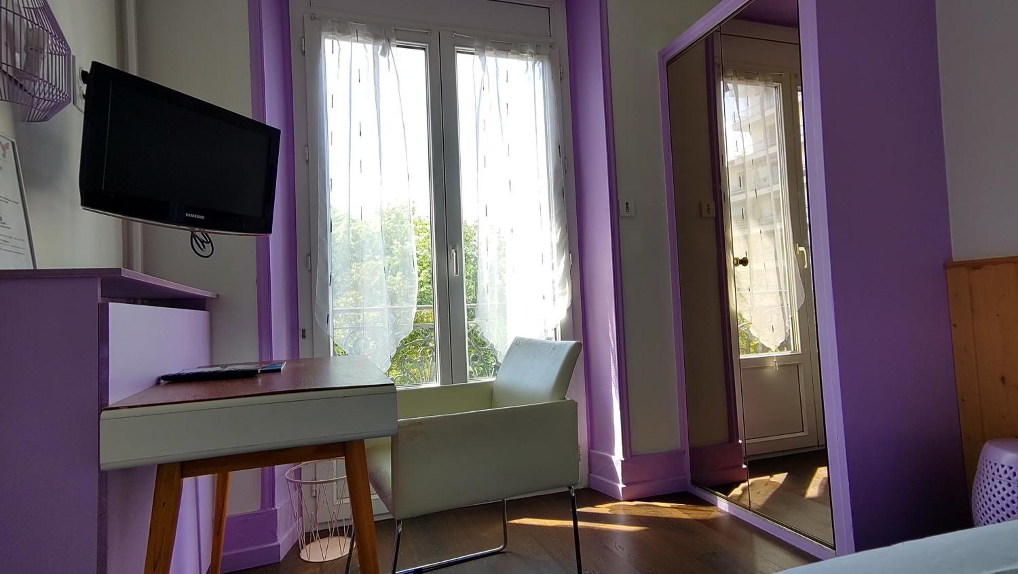 Hotel Le Colibri Aix-les-Bains Ngoại thất bức ảnh