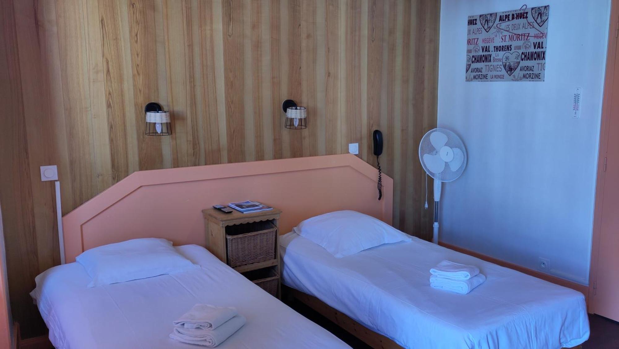 Hotel Le Colibri Aix-les-Bains Ngoại thất bức ảnh