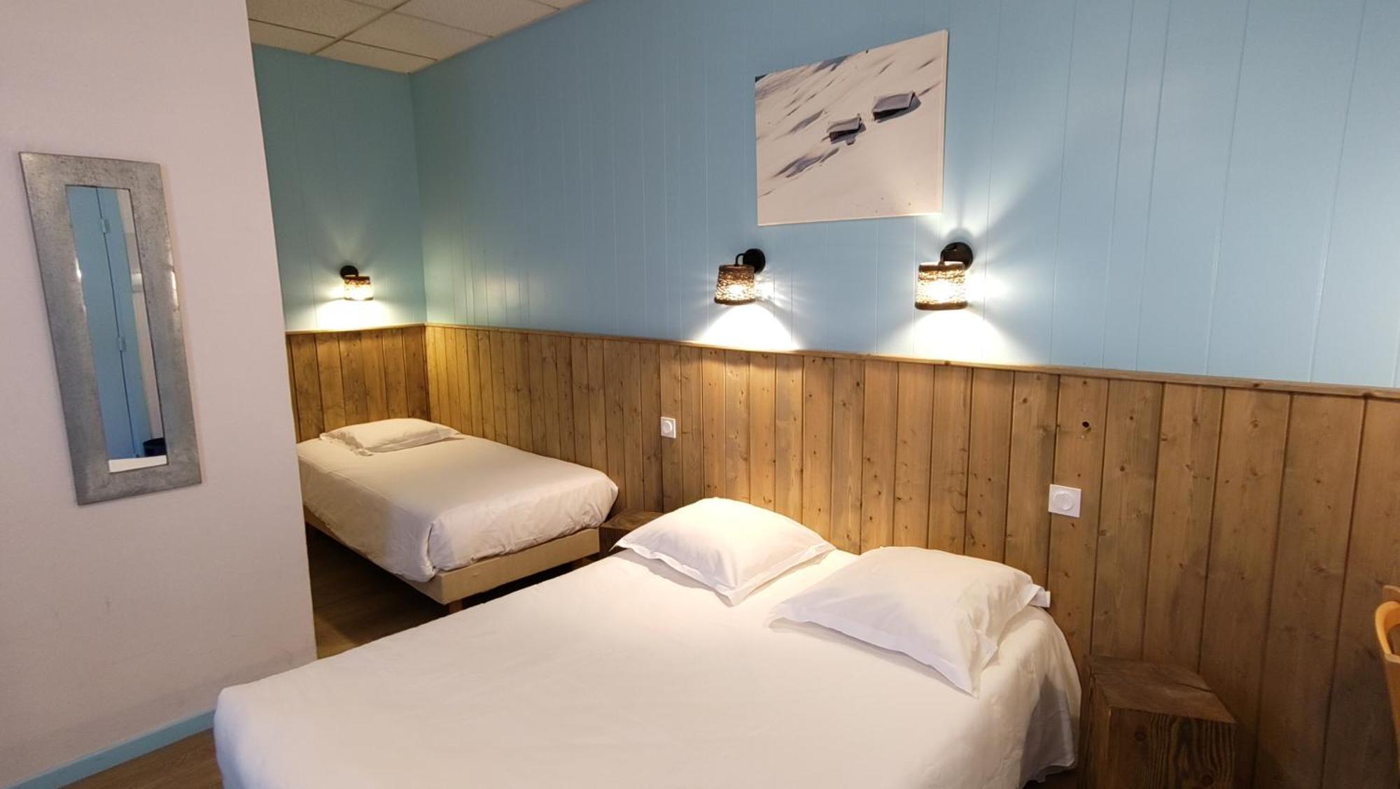 Hotel Le Colibri Aix-les-Bains Ngoại thất bức ảnh