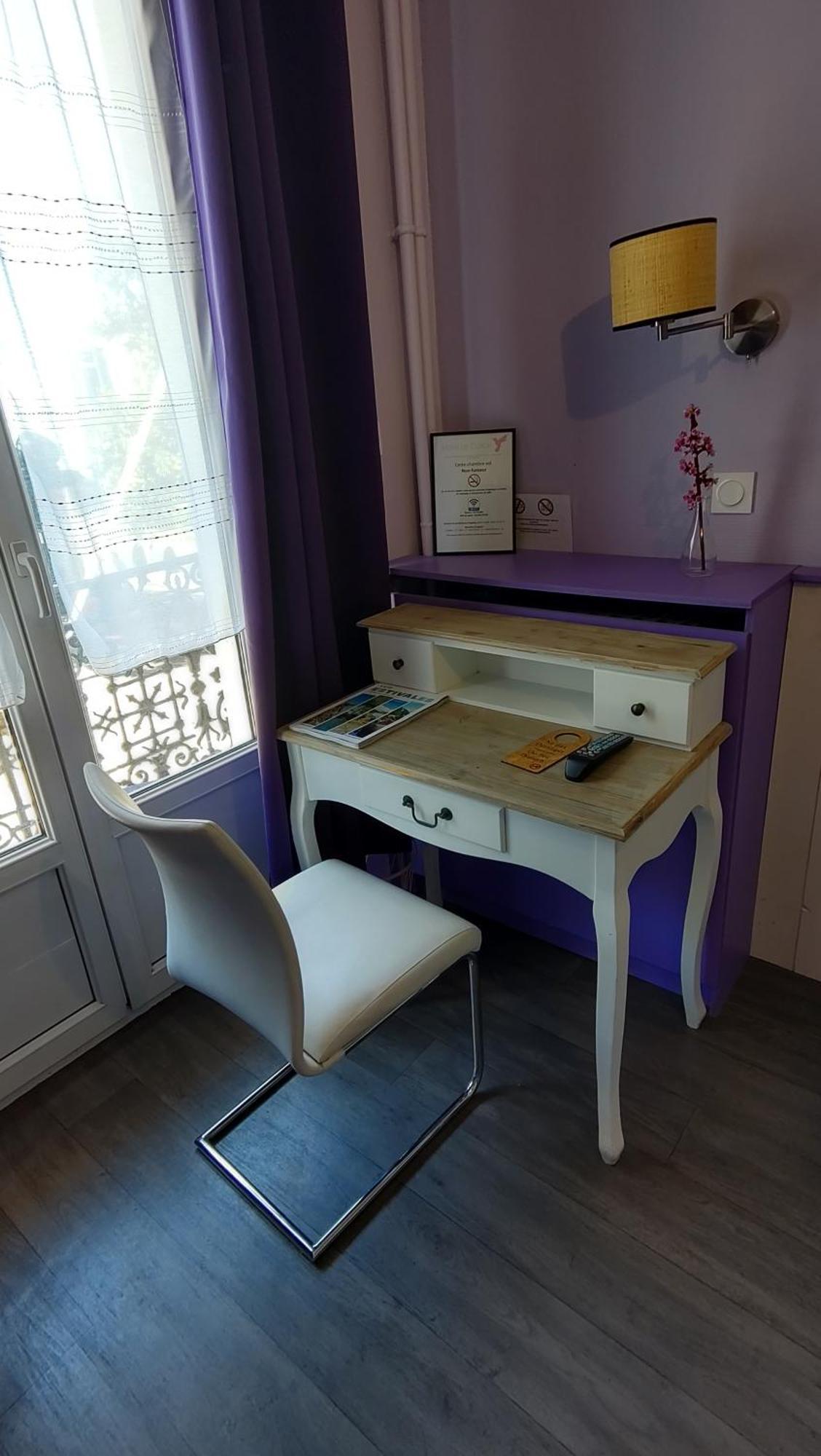 Hotel Le Colibri Aix-les-Bains Ngoại thất bức ảnh