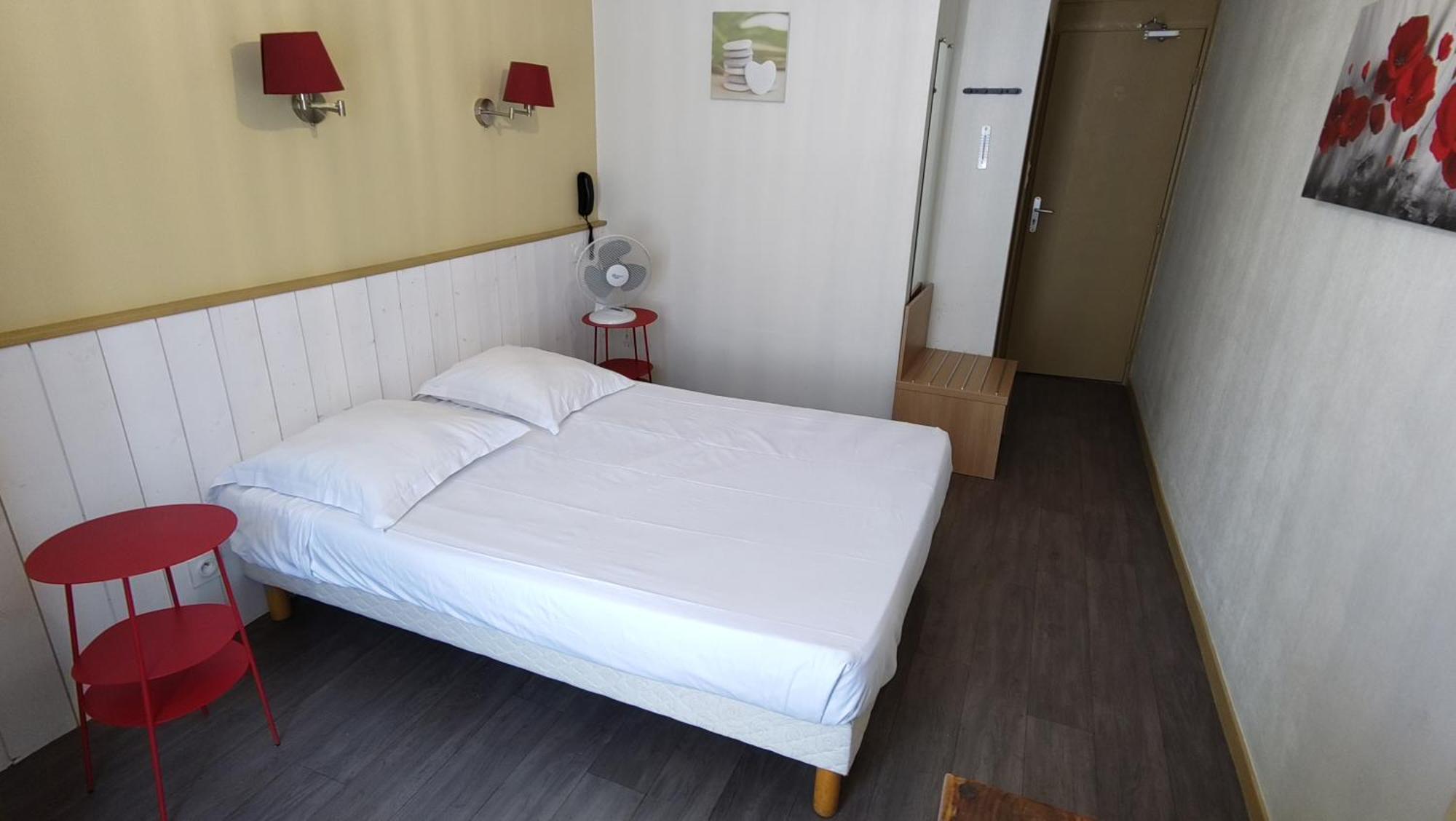 Hotel Le Colibri Aix-les-Bains Ngoại thất bức ảnh