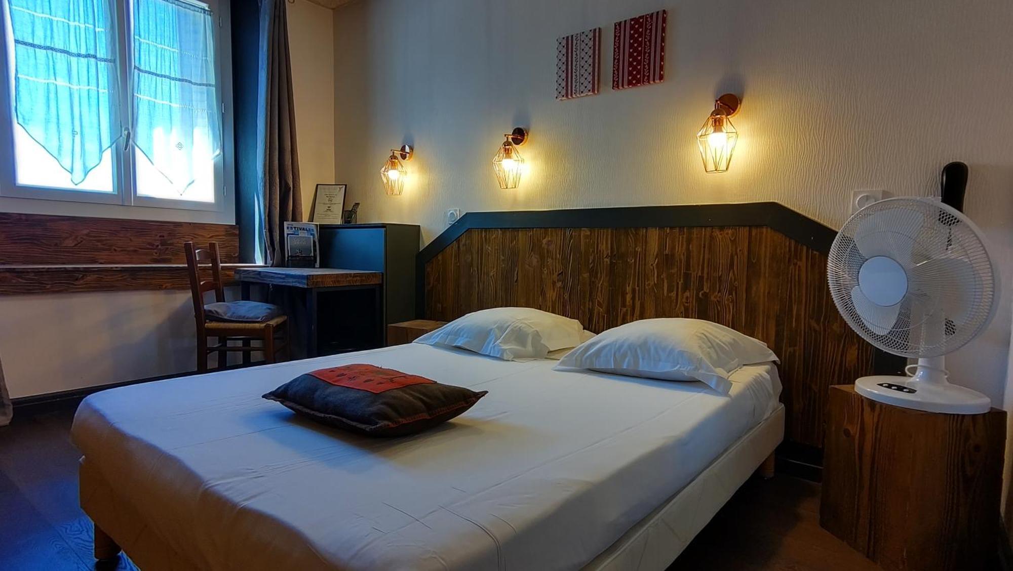 Hotel Le Colibri Aix-les-Bains Ngoại thất bức ảnh