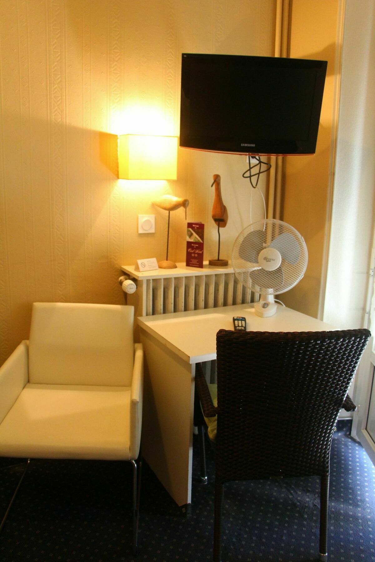 Hotel Le Colibri Aix-les-Bains Ngoại thất bức ảnh